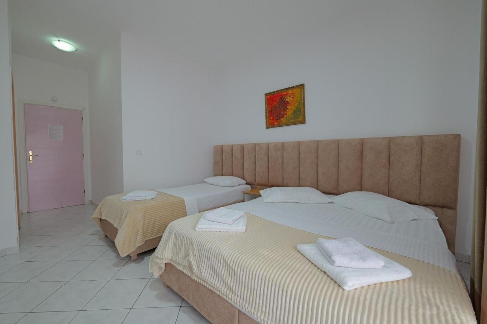 Hotel Eden ساراندا المظهر الخارجي الصورة